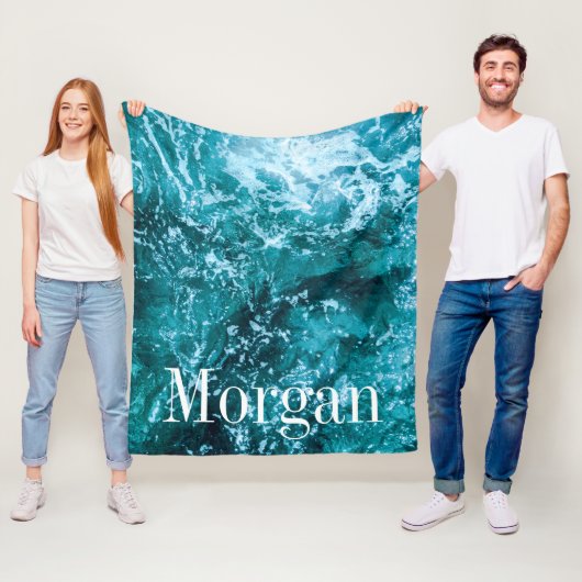 Couverture Polaire Monogramme personnalisé Vagues de mer Turquoise (En situation)