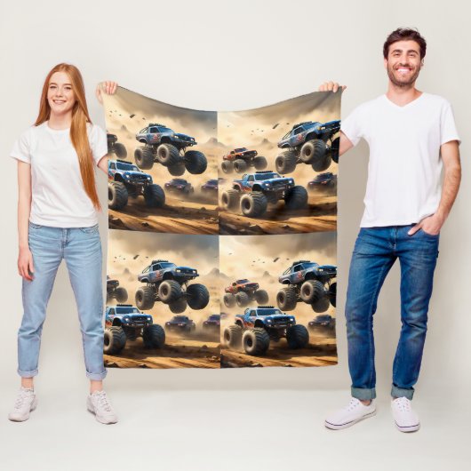 Couverture Polaire Monster Trucks Courant Dans Le Désert, (En situation)
