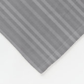Couverture Polaire Motif à rayures grises verticales (Coin)