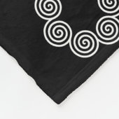 Couverture Polaire Motif circulaire Abstrait en noir (Coin)