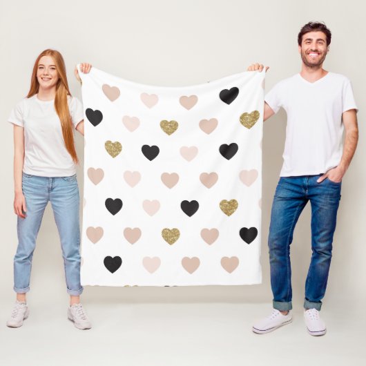 Couverture Polaire Motif Cœurs 31 (En situation)