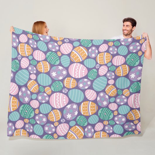 Couverture Polaire Motif coloré OEufs de Pâques (En situation)