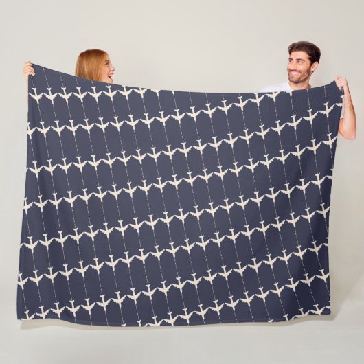 Couverture Polaire Motif d'avions blancs Allover bleu (En situation)