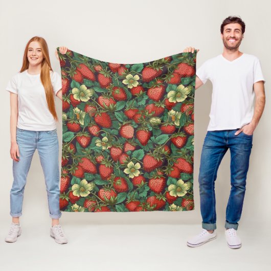 Couverture Polaire Motif de fraises (En situation)