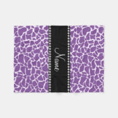 Couverture Polaire motif de girafe violet de nom personnalisé (Devant (Horizontal))