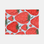 Couverture Polaire Motif d'été avec fraises isolées à la lumière (Devant (Horizontal))