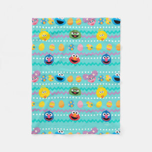 Couverture Polaire Motif d'oeufs de Pâques de la rue Sesame