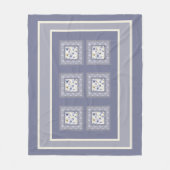 Couverture Polaire Motif feuille gris et blanc doux (Devant)