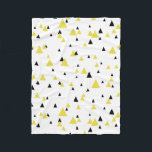 Couverture Polaire Motif géométrique jaune et noir Personnalisé<br><div class="desc">Une couverture en toison moderne et élégante,  avec un motif triangles noir et jaune. Cette couverture sera parfaite en cadeau.</div>
