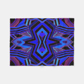 Couverture Polaire Motif géométrique noir bleu et rose (Devant (Horizontal))