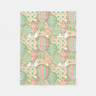 Couverture Polaire Motif Pastel Pink et Blue Hot Air Balloons