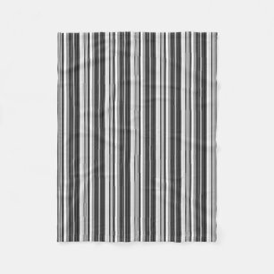 Couverture Polaire Motif rayé noir blanc gris