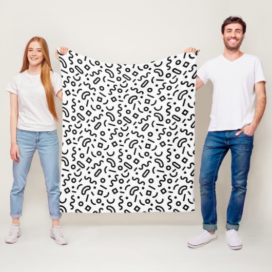 Couverture Polaire Motif Retro Squiggle (En situation)