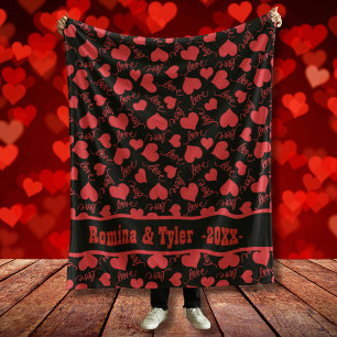 Couverture Polaire Motif romantique du coeur noir et rouge