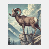 Couverture Polaire Mouton noir personnalisé sur un rocher (Devant)