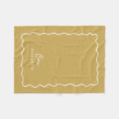 Couverture Polaire Mustard Yellow Wavy Border Monogrammed (Devant (Horizontal))