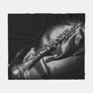 Couverture Polaire Nature morte de clarinette ancienne, N&B