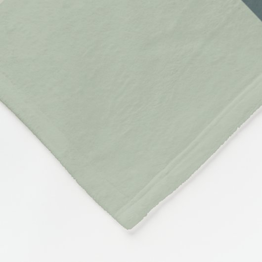 Couverture Polaire Neige de Noël et Arbres mousse verte avec nom (Coin)