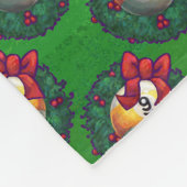 Couverture Polaire Neuf boule dans la couronne Motif sur vert (Coin)