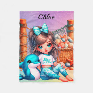 Couverture Polaire Nom de la fille personnalisée assise avec ses coqu