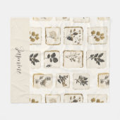 Couverture Polaire Nom Monogramme de fleurs sauvages séchées et press (Devant (Horizontal))