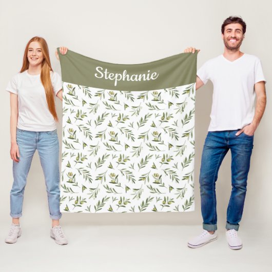 Couverture Polaire Nom vert sauge aquarelle olive (En situation)