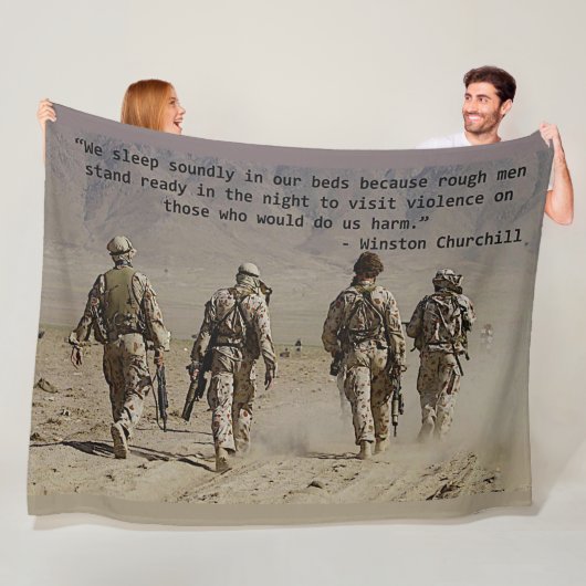 COUVERTURE POLAIRE NOUS DORMONS SOUS NOS LITS,... (En situation)