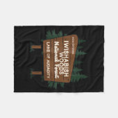 Couverture Polaire Now Entering I Wishabish Woods National Forest Lan (Devant (Horizontal))