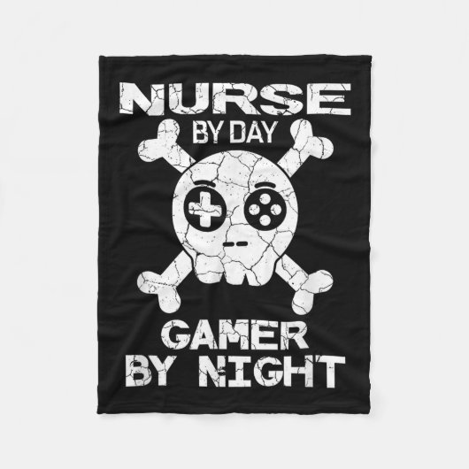 Couverture Polaire Nurse By Day Gamer By Night - Gaming Quote (Devant)
