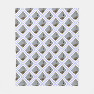 Couverture Polaire Oie En Forme De Diamant Par Pond Blanche En Pelous