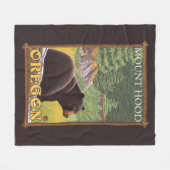 Couverture Polaire Ours noir dans la forêt - capot de bâti, Orégon (Devant (Horizontal))