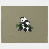 Couverture Polaire Panda en pleine croissance (Devant (Horizontal))