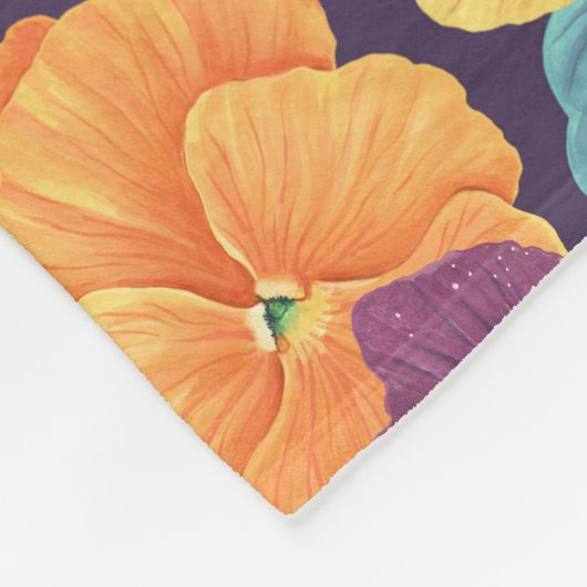 Couverture Polaire Pansies sur violet de prune (Coin)