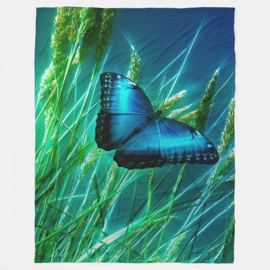 Couverture Polaire Papillon bleu Morpho sur herbe verte (Devant)