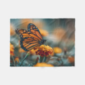 Couverture Polaire Papillon sur un souci (Devant (Horizontal))