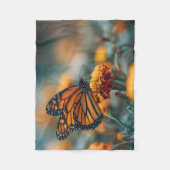 Couverture Polaire Papillon sur un souci (Devant)