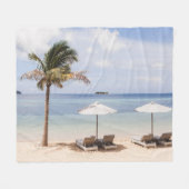 Couverture Polaire Parapluies tropicales : blanc, palmier. (Devant (Horizontal))