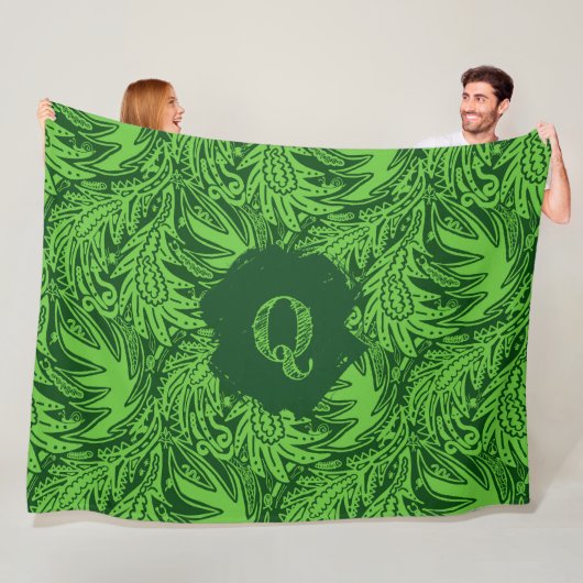 Couverture Polaire Parmi les feuilles monogramme vert (En situation)