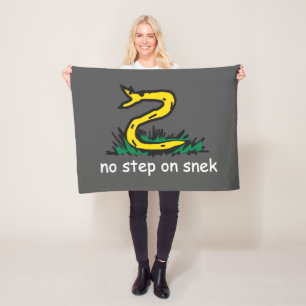 Couverture Polaire Pas de pas sur les mèmes de snek parodie de Gadsde