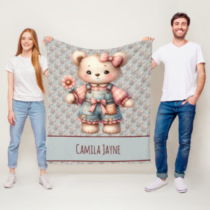 Couverture Polaire Pastel Teddy Bear Holding Flower Wear Overalls
