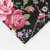 Couverture Polaire Patchwork Floral : Design Assez Simple. (Coin)