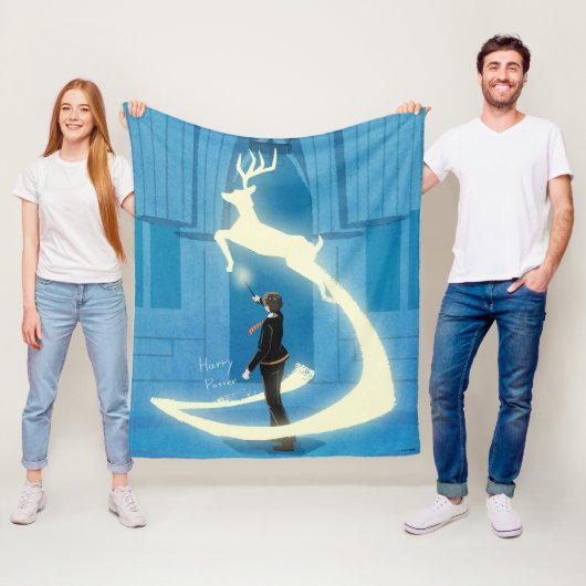 COUVERTURE POLAIRE PEINTURE DU PATRONUS™ HARRY POTTER (En situation)