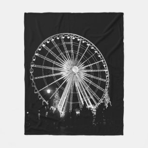 COUVERTURE POLAIRE PERSONNES PRÈS DE FERRIS WHEEL