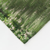 Couverture Polaire Petit château près du lac à Bruges, Belgique (Coin)