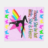 COUVERTURE POLAIRE PETIT MAIS FIERCE RAINBOW GYMNASTICS DESIGN (Devant (Horizontal))