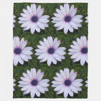Couverture Polaire Petite araignée sur les fleurs Blanche polaire