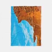 Couverture Polaire Petite Finlande Red Rock Sculptures (Devant)