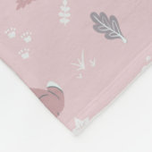 Couverture Polaire Petites créatures forestières endormies roses (Coin)