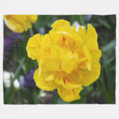 Couverture Polaire Petites tulipes jaunes dans le jardin (Devant (Horizontal))