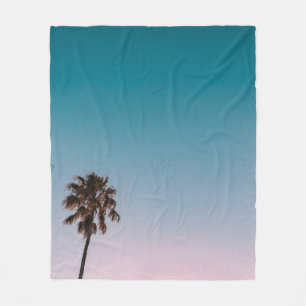 Couverture Polaire Photographie en angle bas de trois palmiers sous b